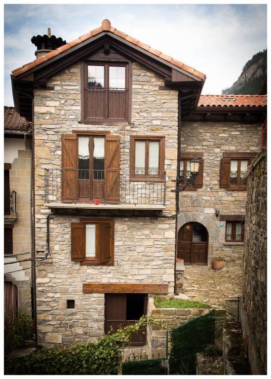 Hotel Kapel Etxea à Urzainqui Extérieur photo